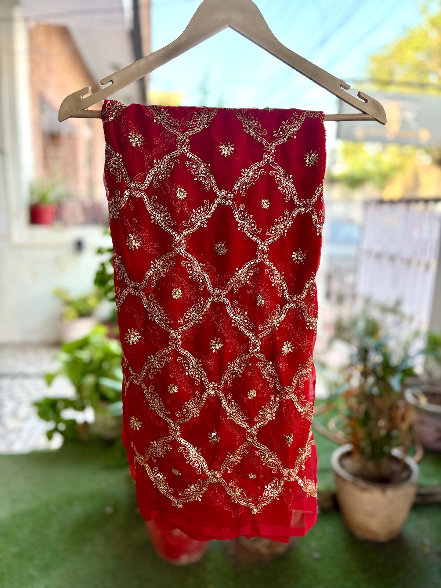 Red Single Shade Yamini