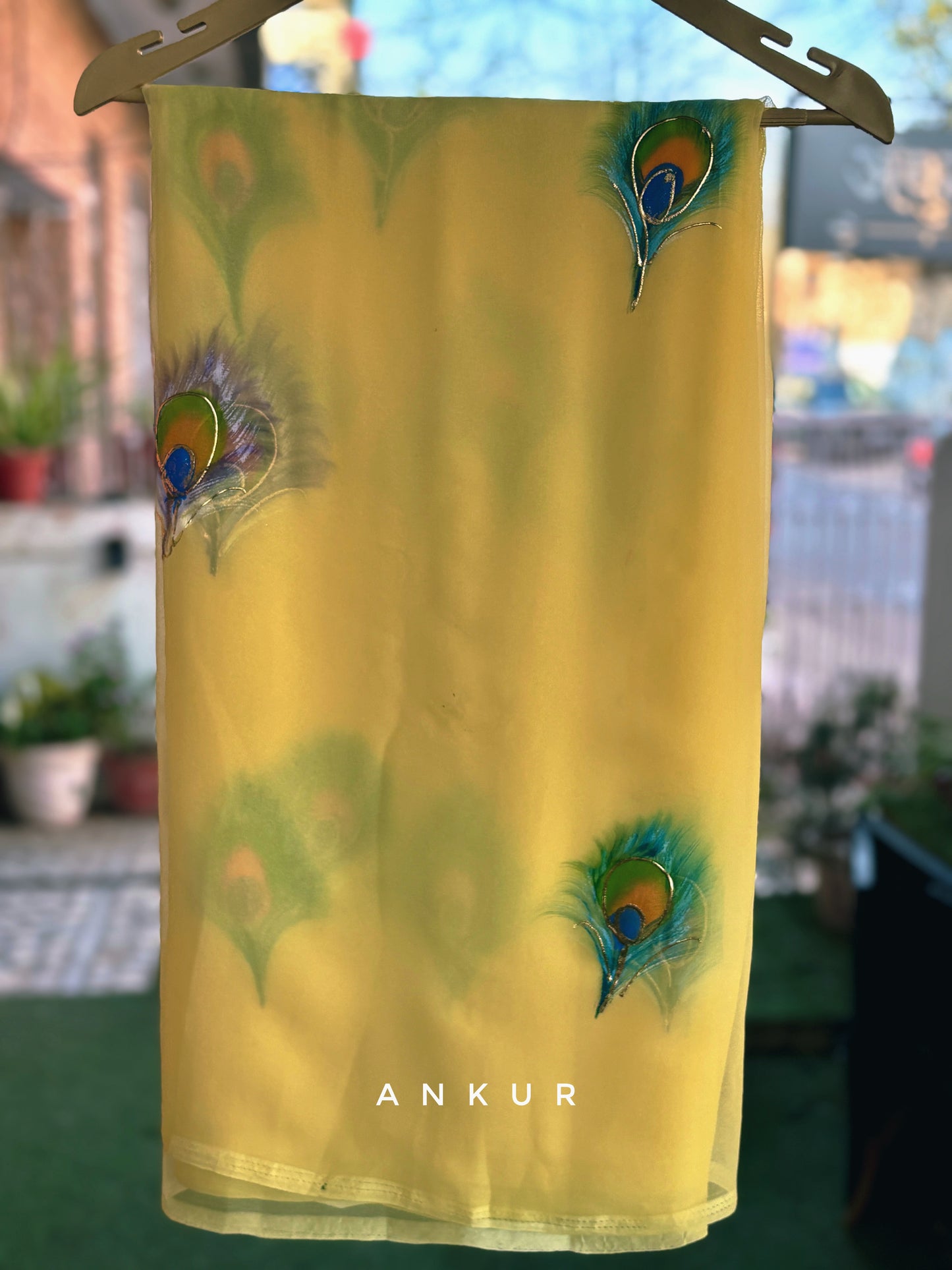 lemon Yellow Gauri Brush Paint