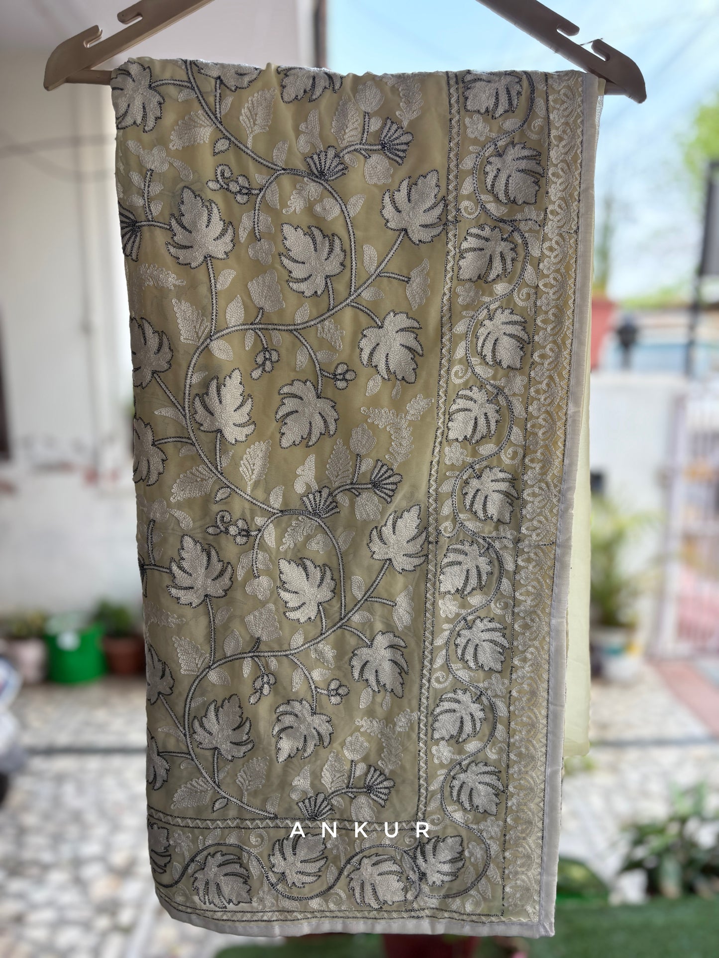 Cashew Gold Kashmiri Ari work