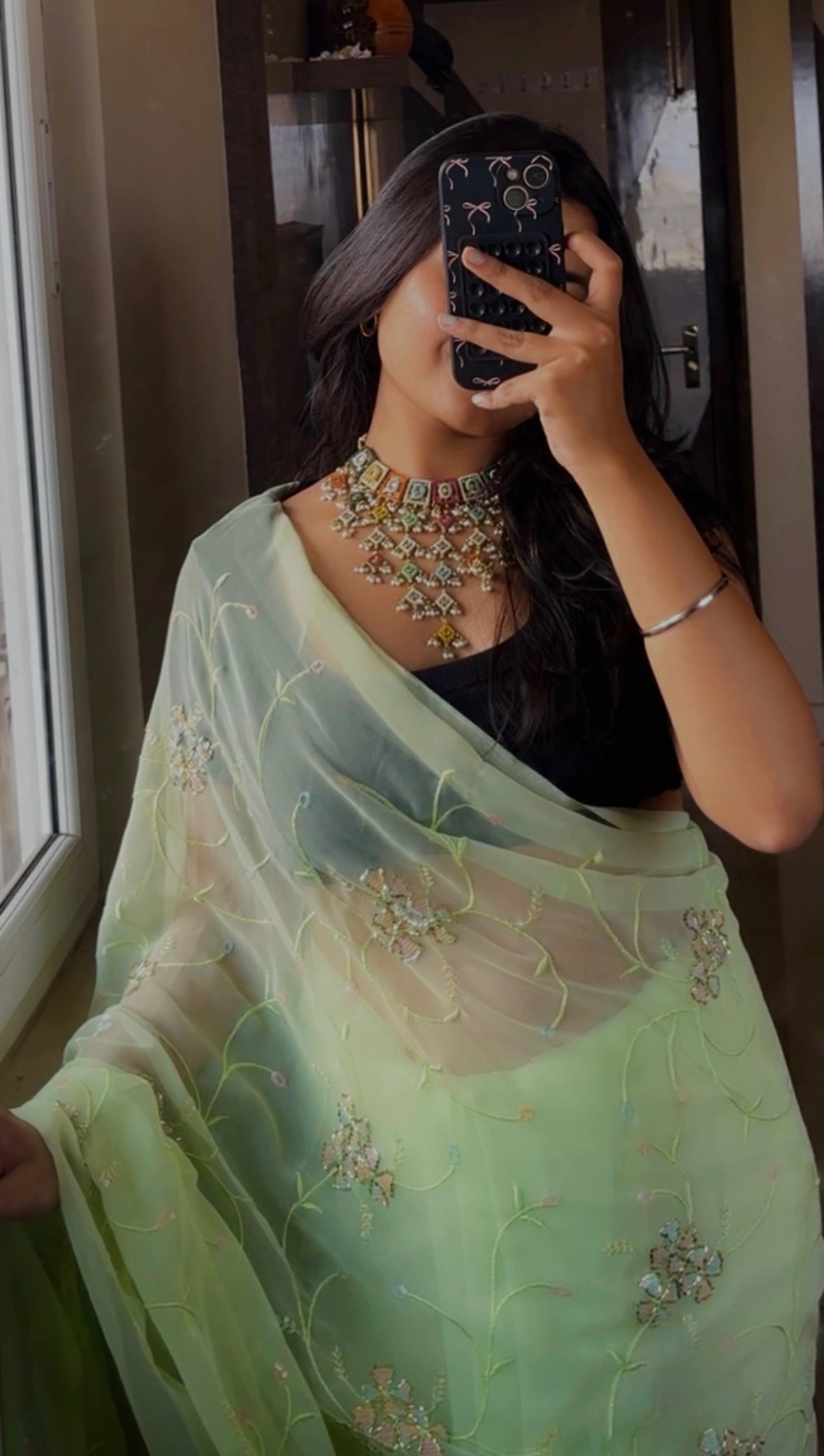Lime Glow Delight Suhani