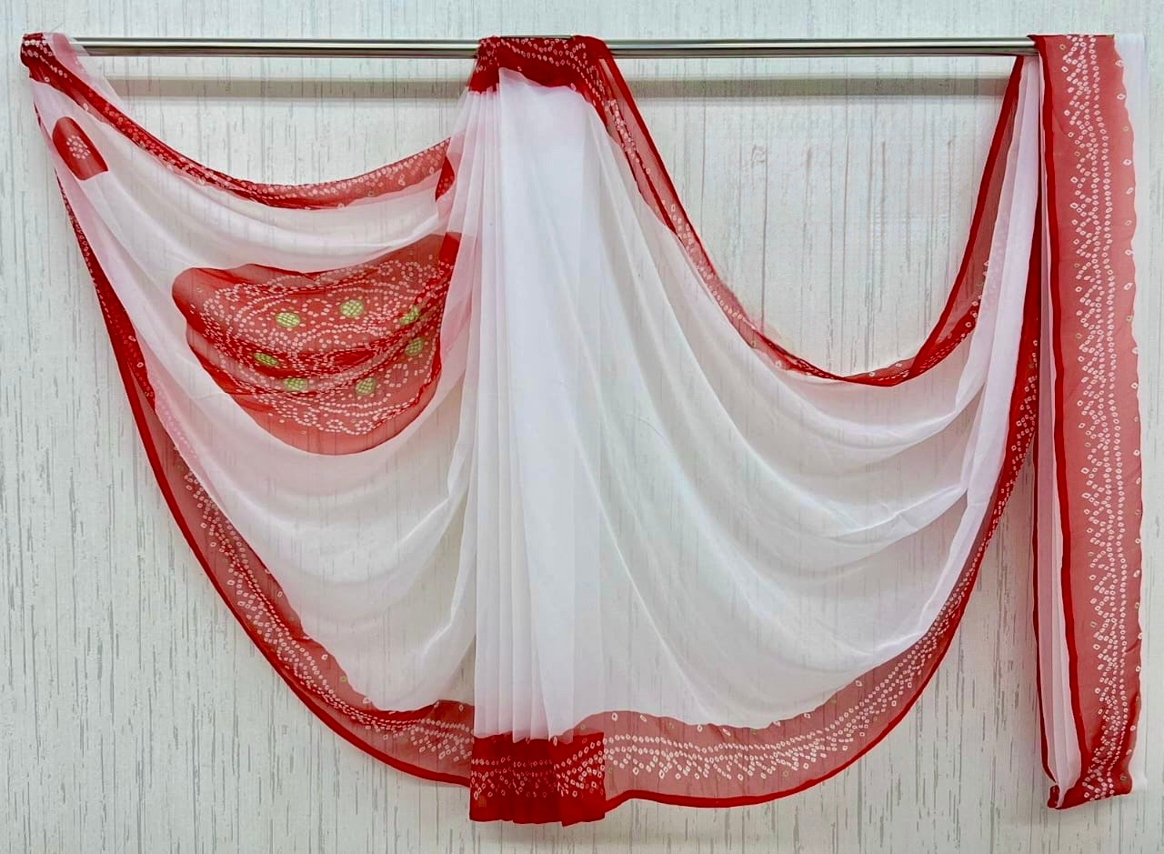 White red Faganiya Saree Gewar pallu