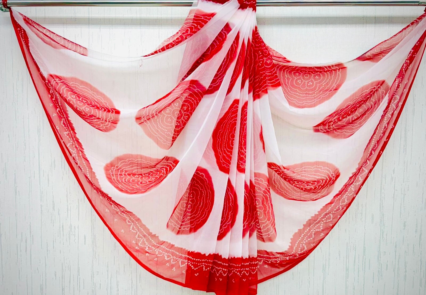 White red Faganiya Gevar and border Saree