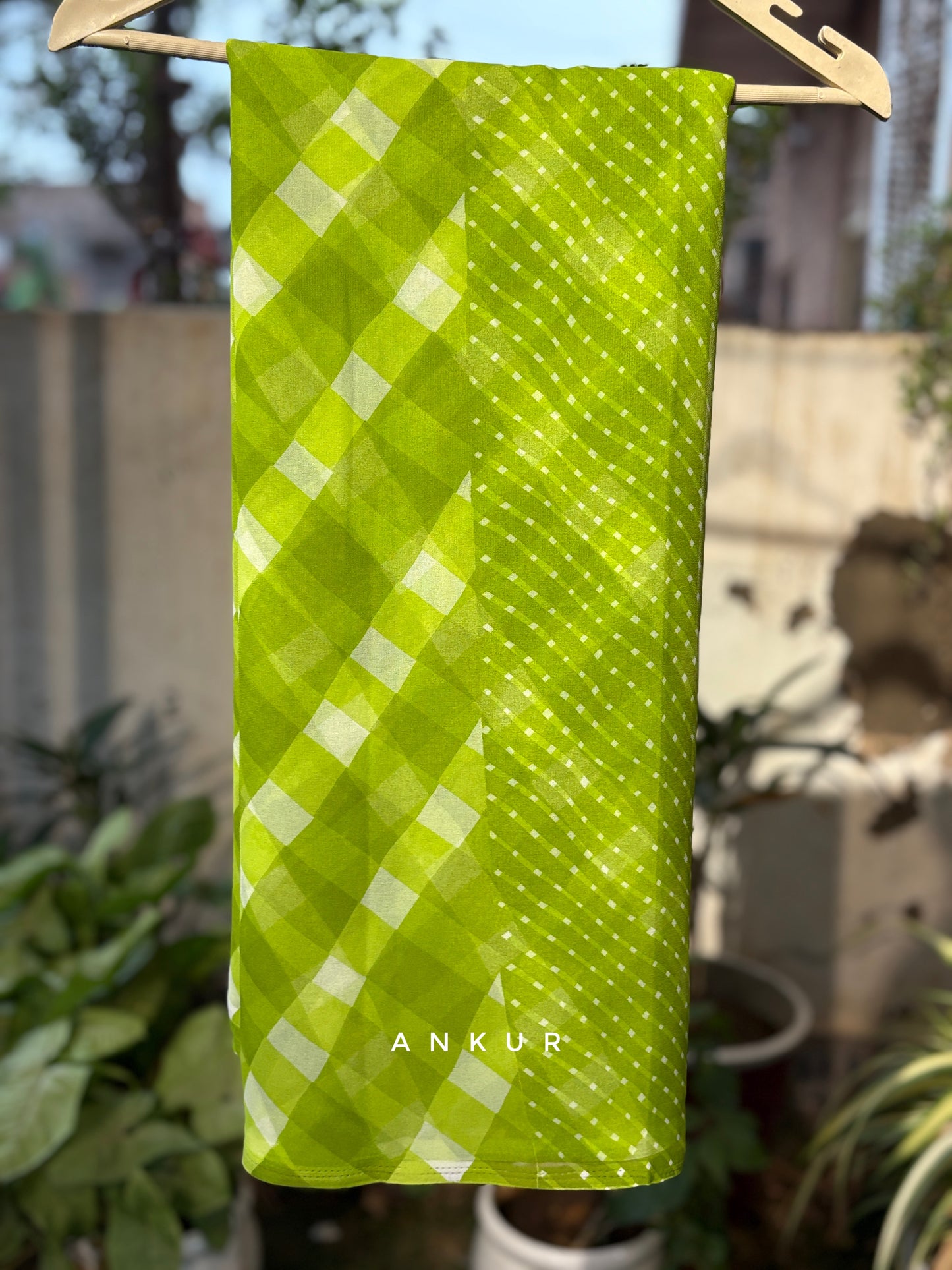 Fresh Green Mothda x Lehriya