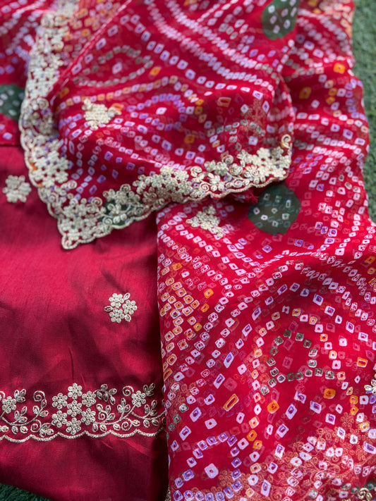 Lal bhandani with Cut work Zari Border