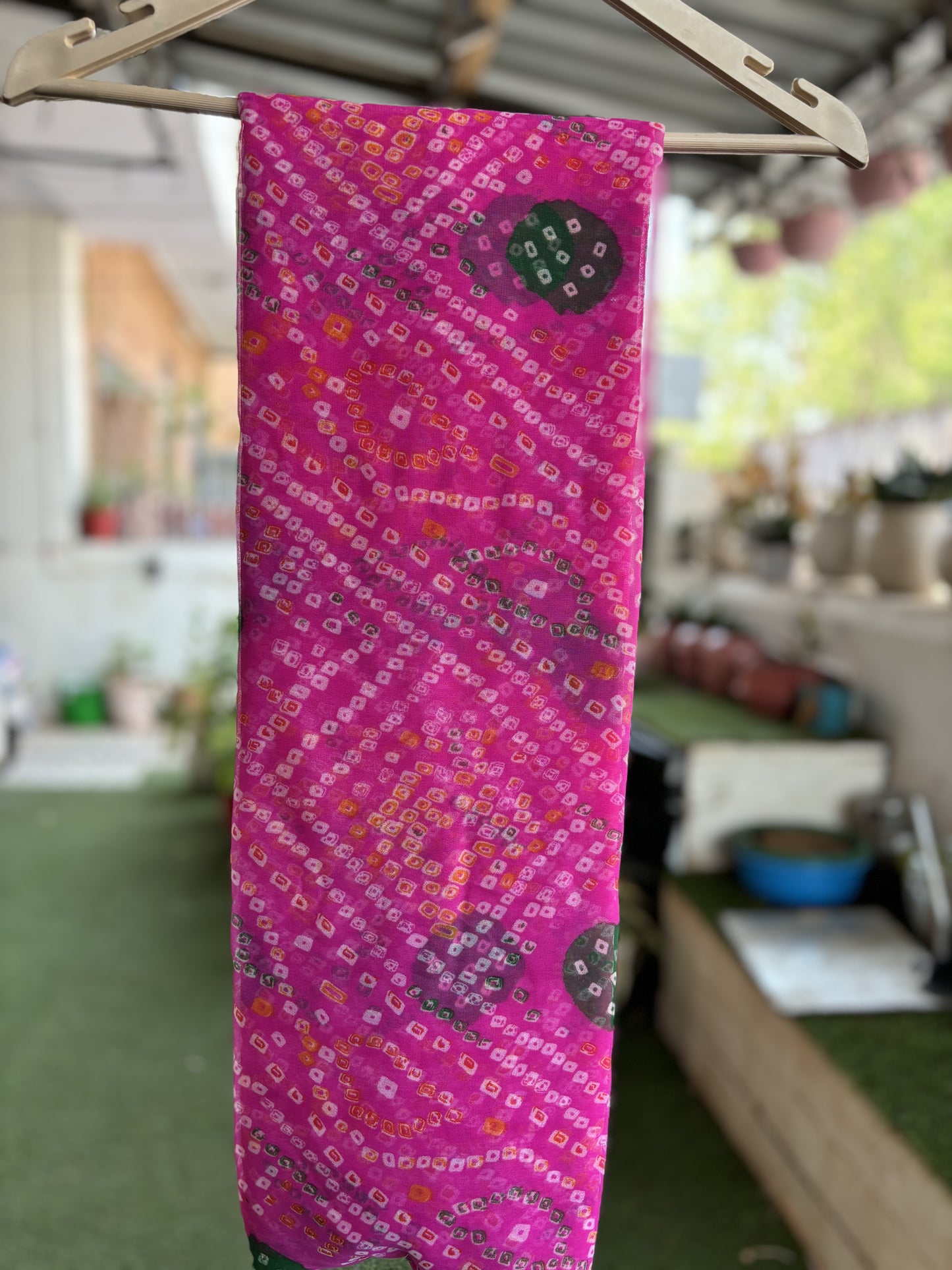 Light Gulabi Bandhani Saree with Ladu