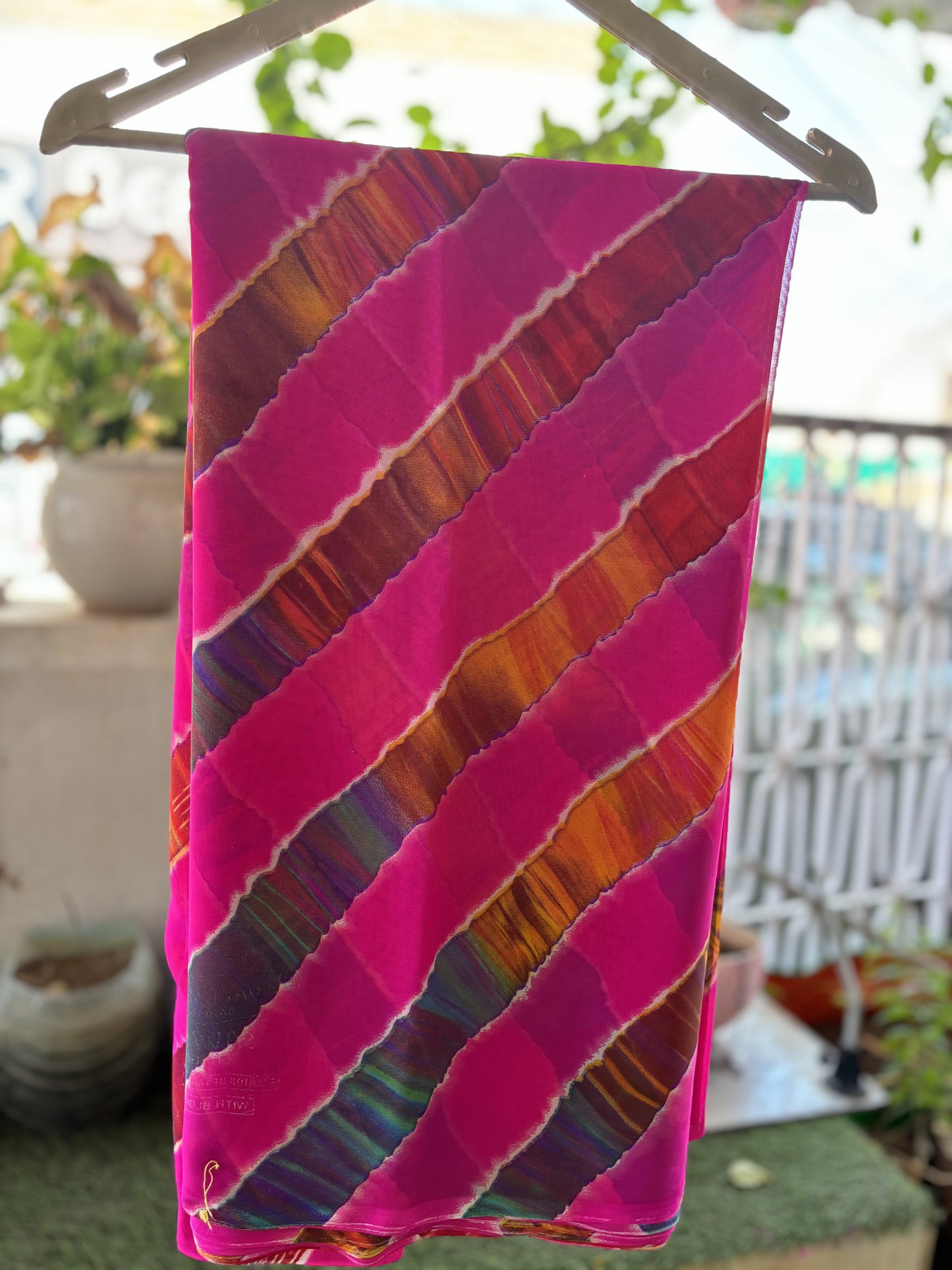 Pink Rainbow Lehriya