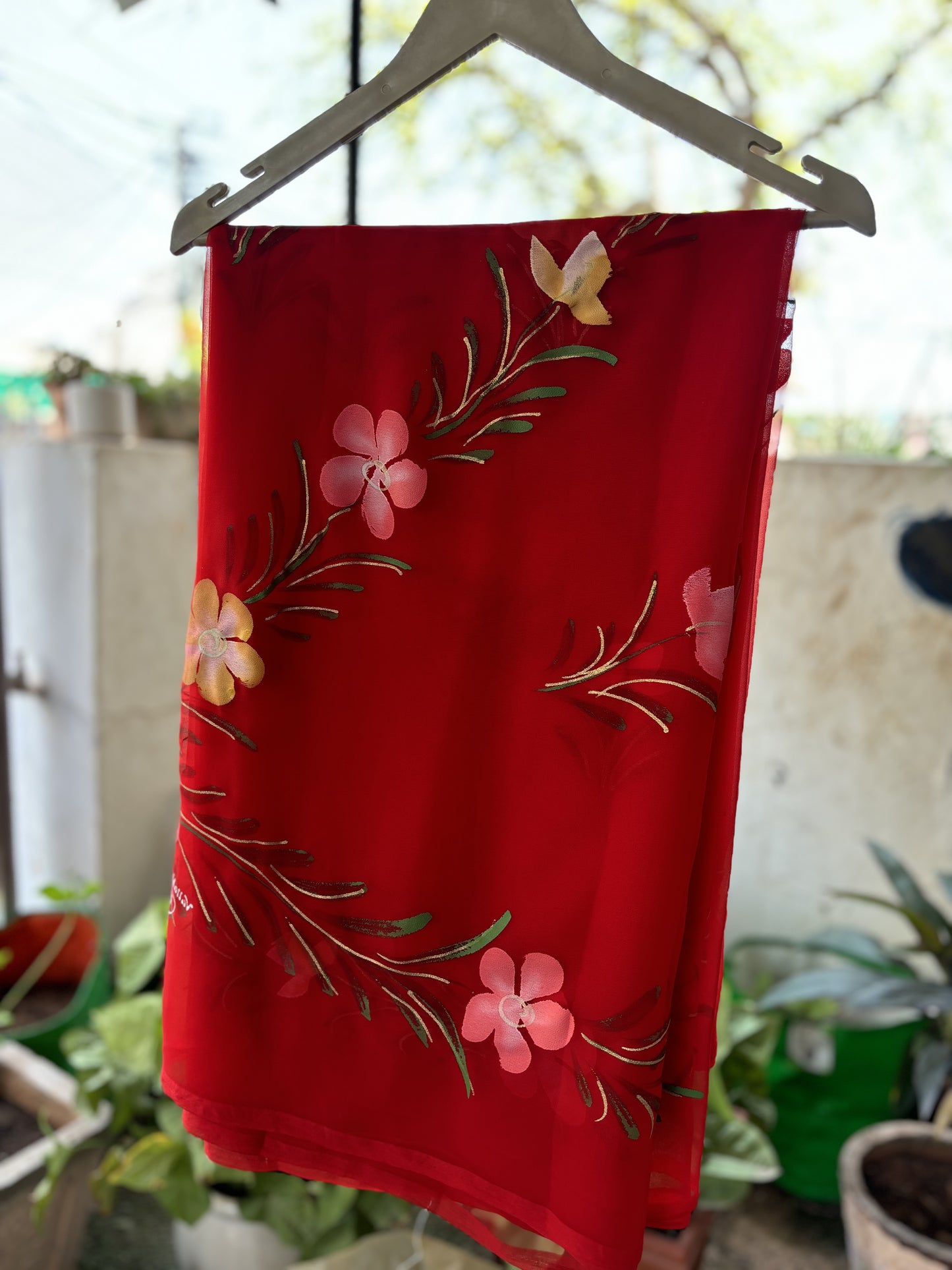 Natural Red Brush Paint
