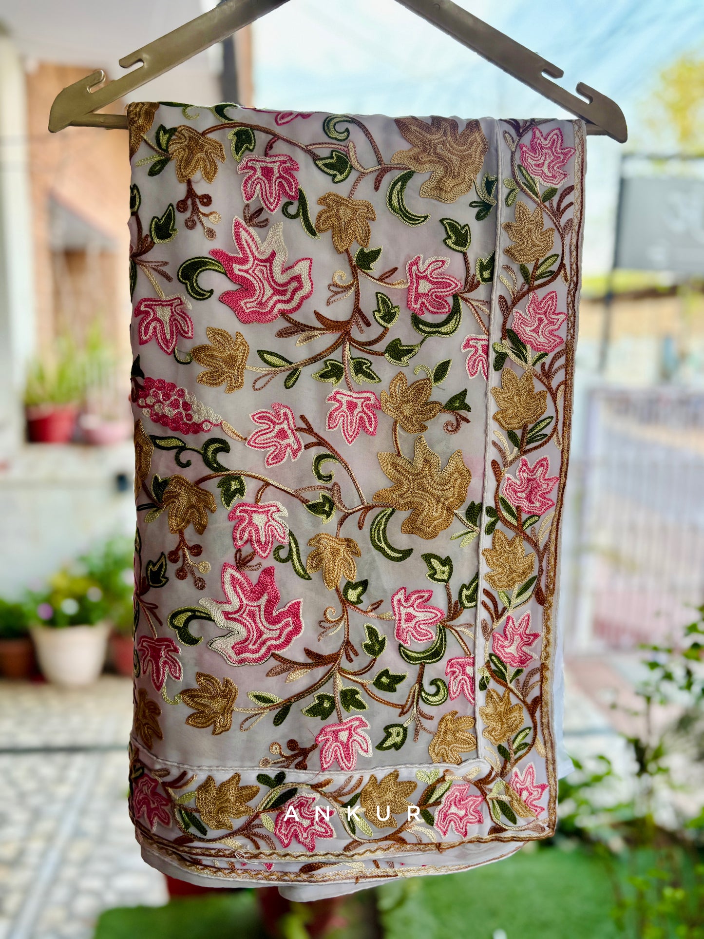 Powder White Kashmiri Ari work