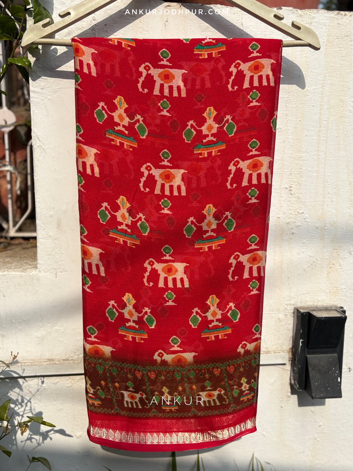 Royal Fold Red Vintage Isha Premium Chiffon