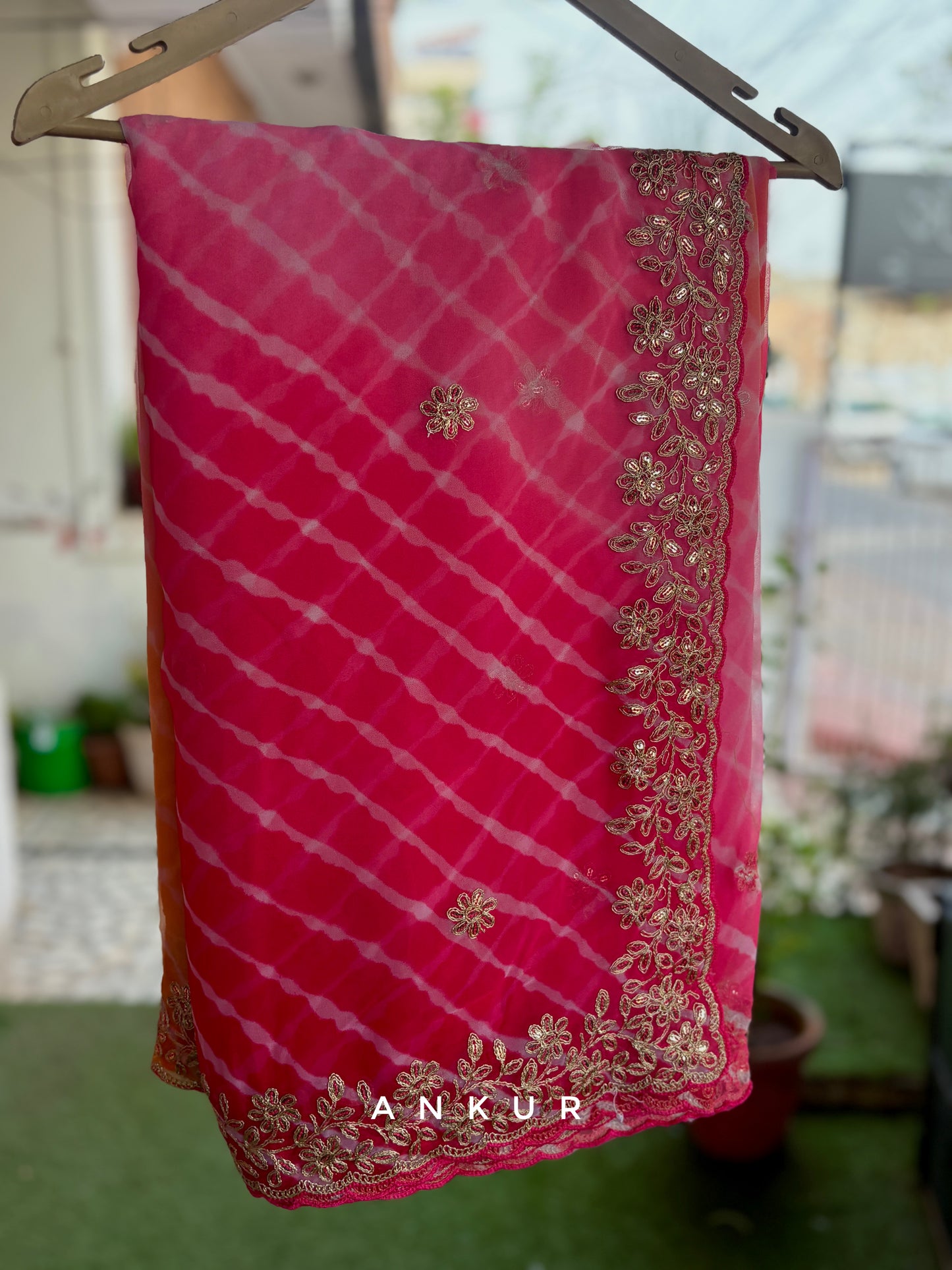 Shaded Lehriya Orange to Gulabi Nagina
