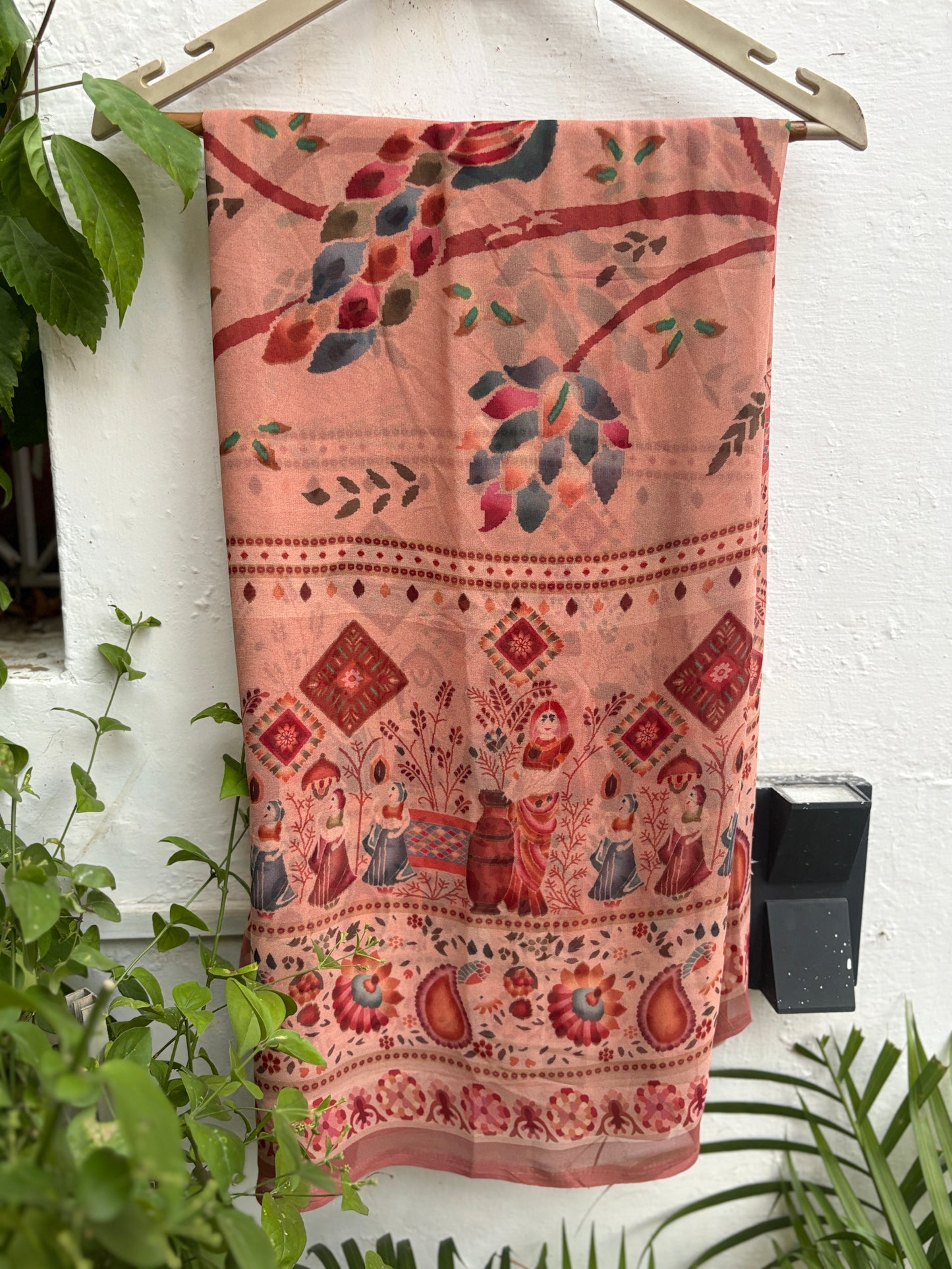 Royalness Brown Rajwadi