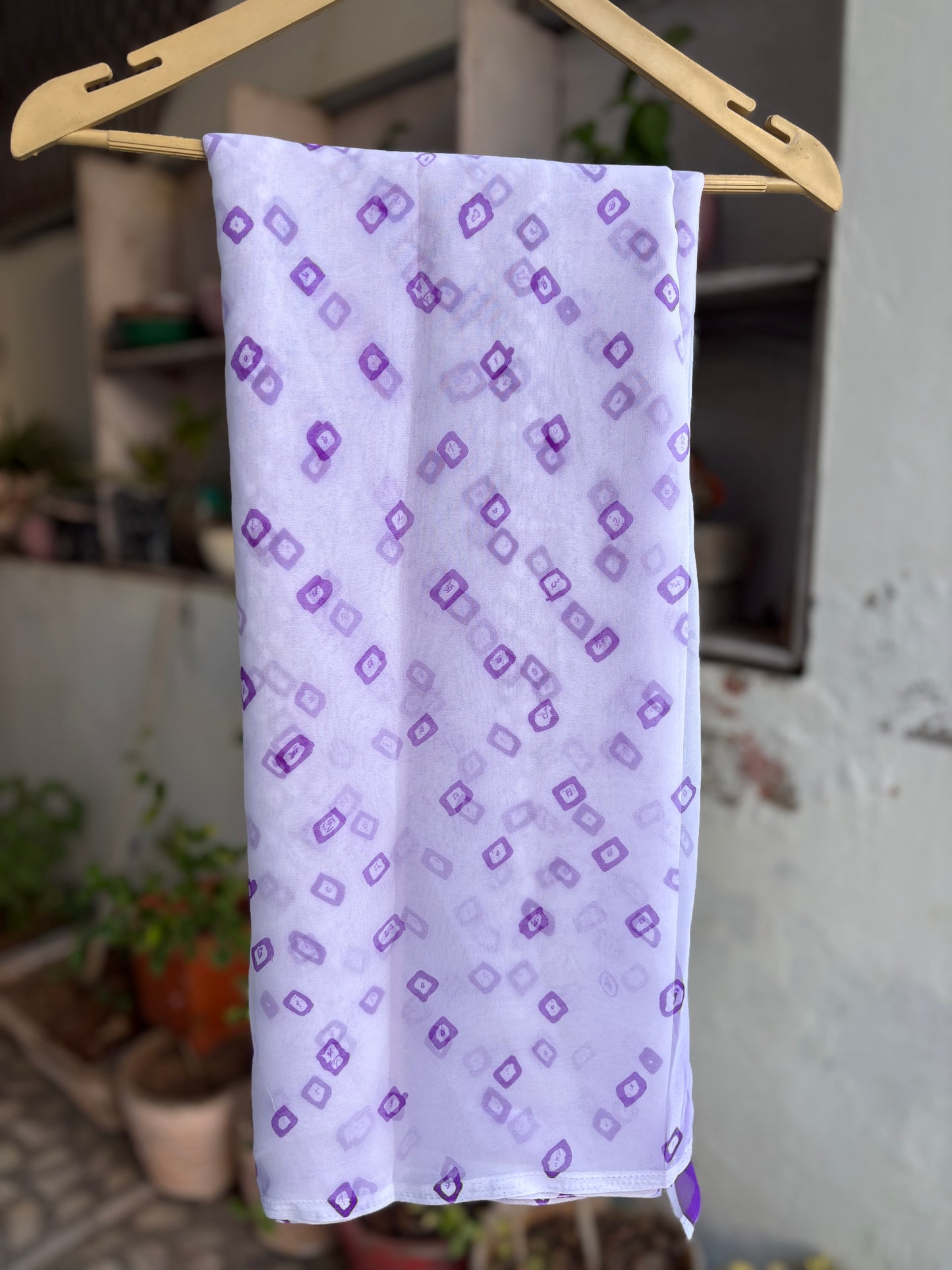 Purple tipki with bandhej Flower Print