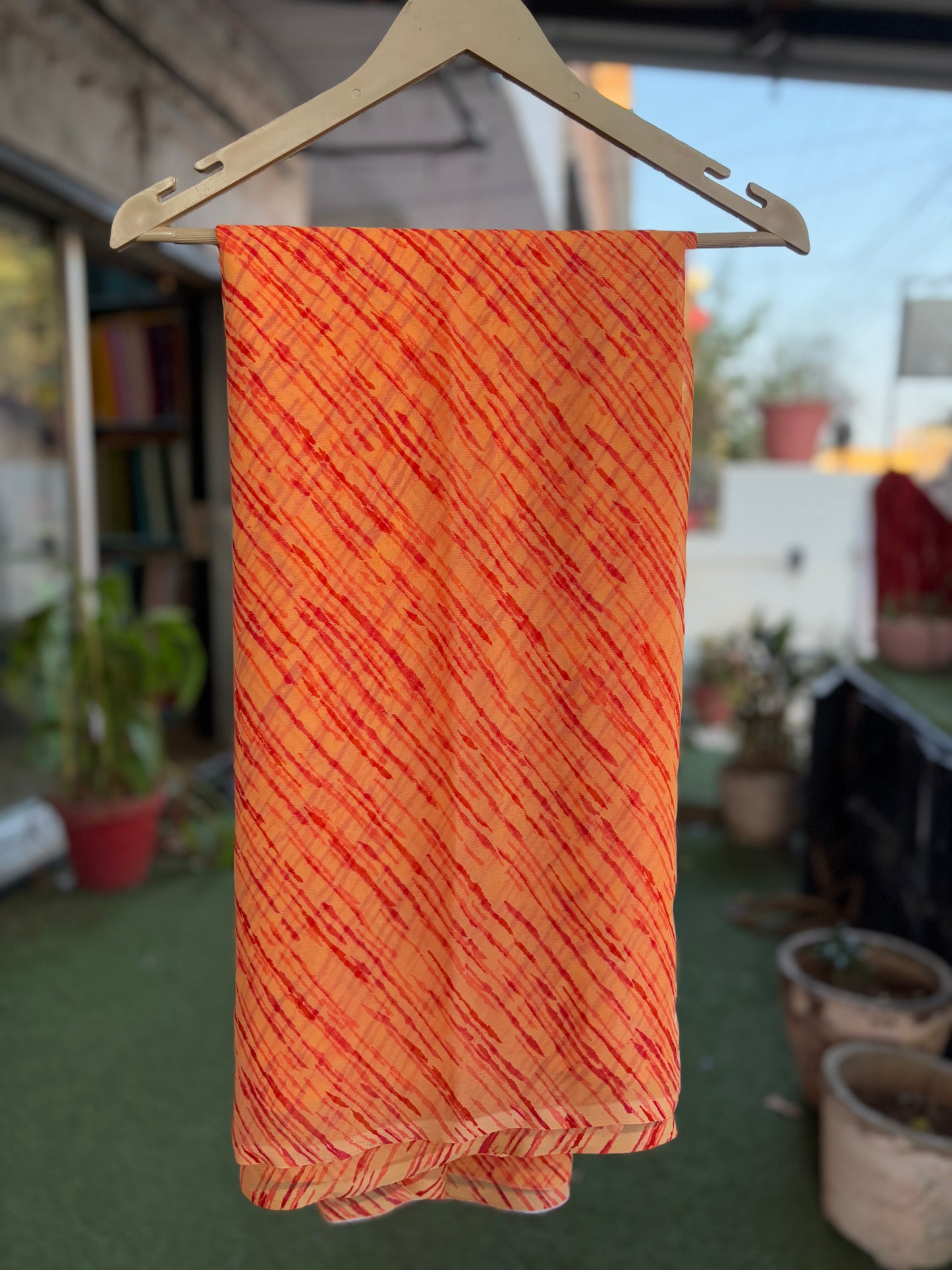 Orange Lehriya