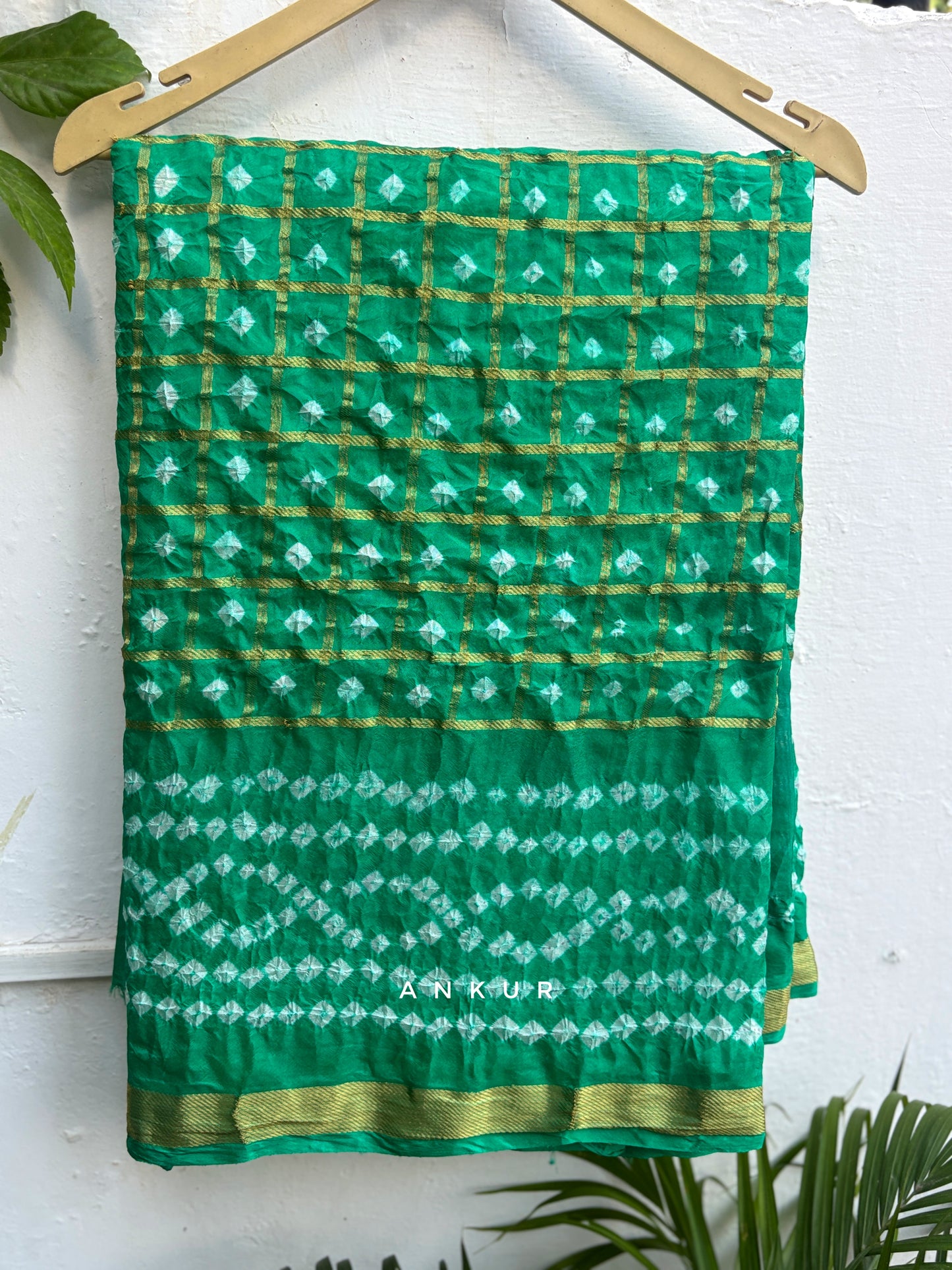 Haryali Mehek Silk Bandhani