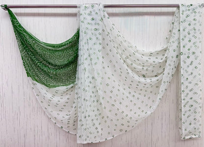 Green tipkii with bandhej Flower Print