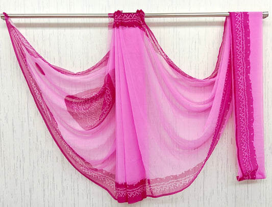 Gulabi Faganiya Saree