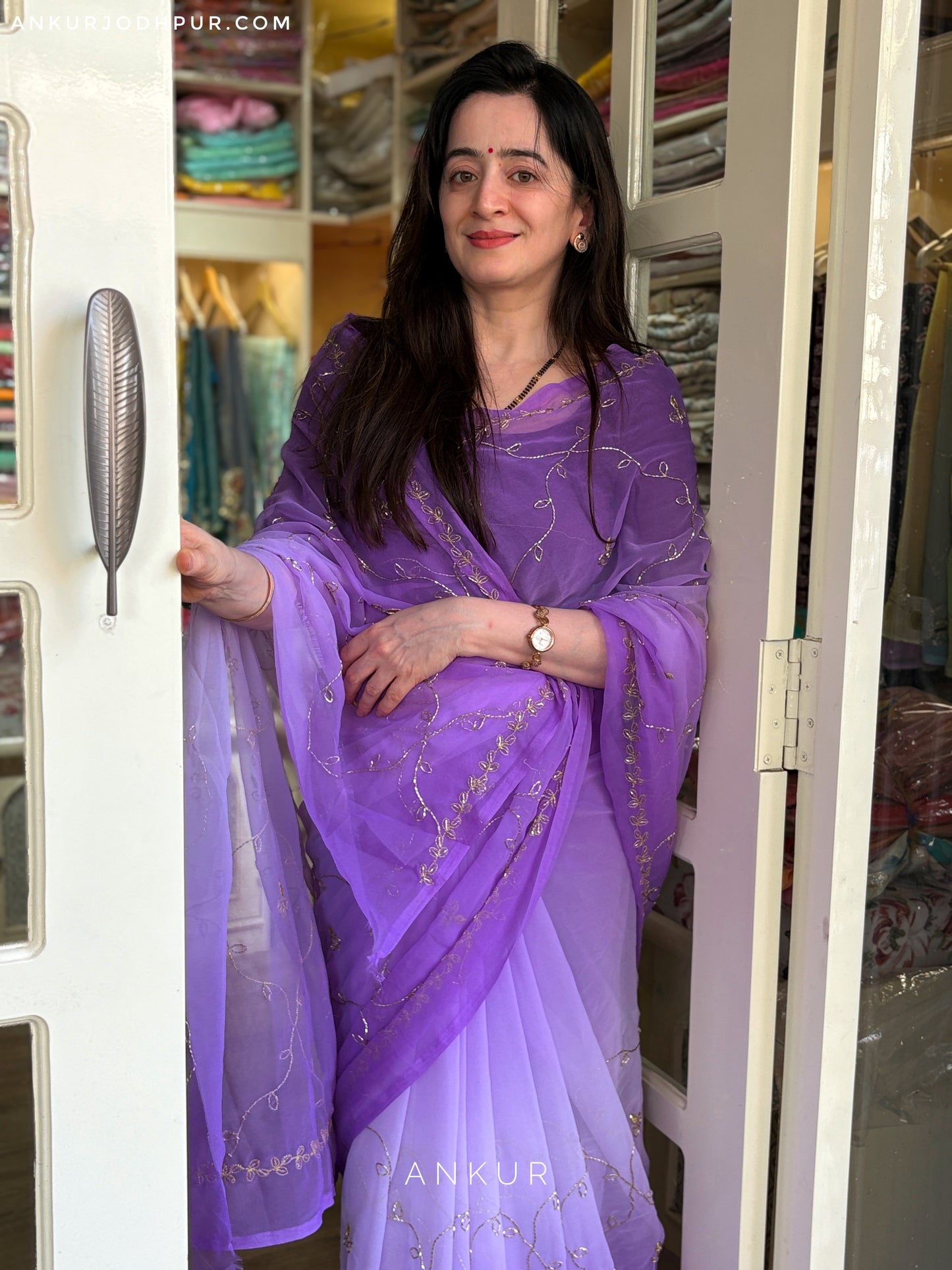 Rajkumari Violet cut dana Suhani