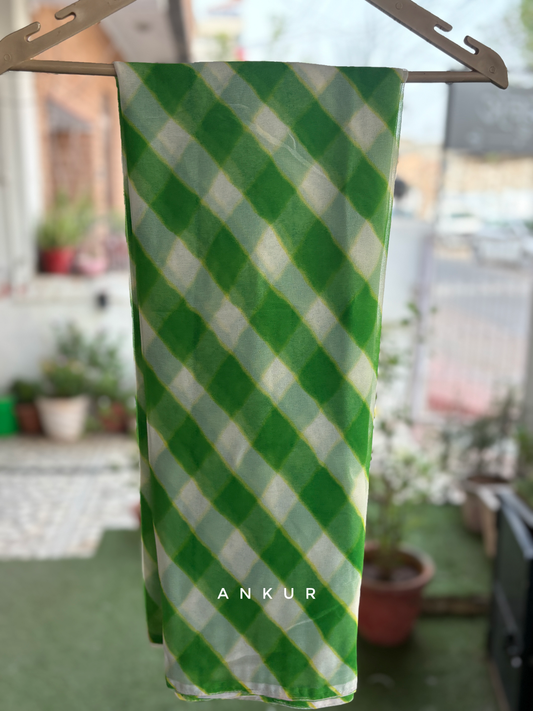 Green white Shade Lehriya