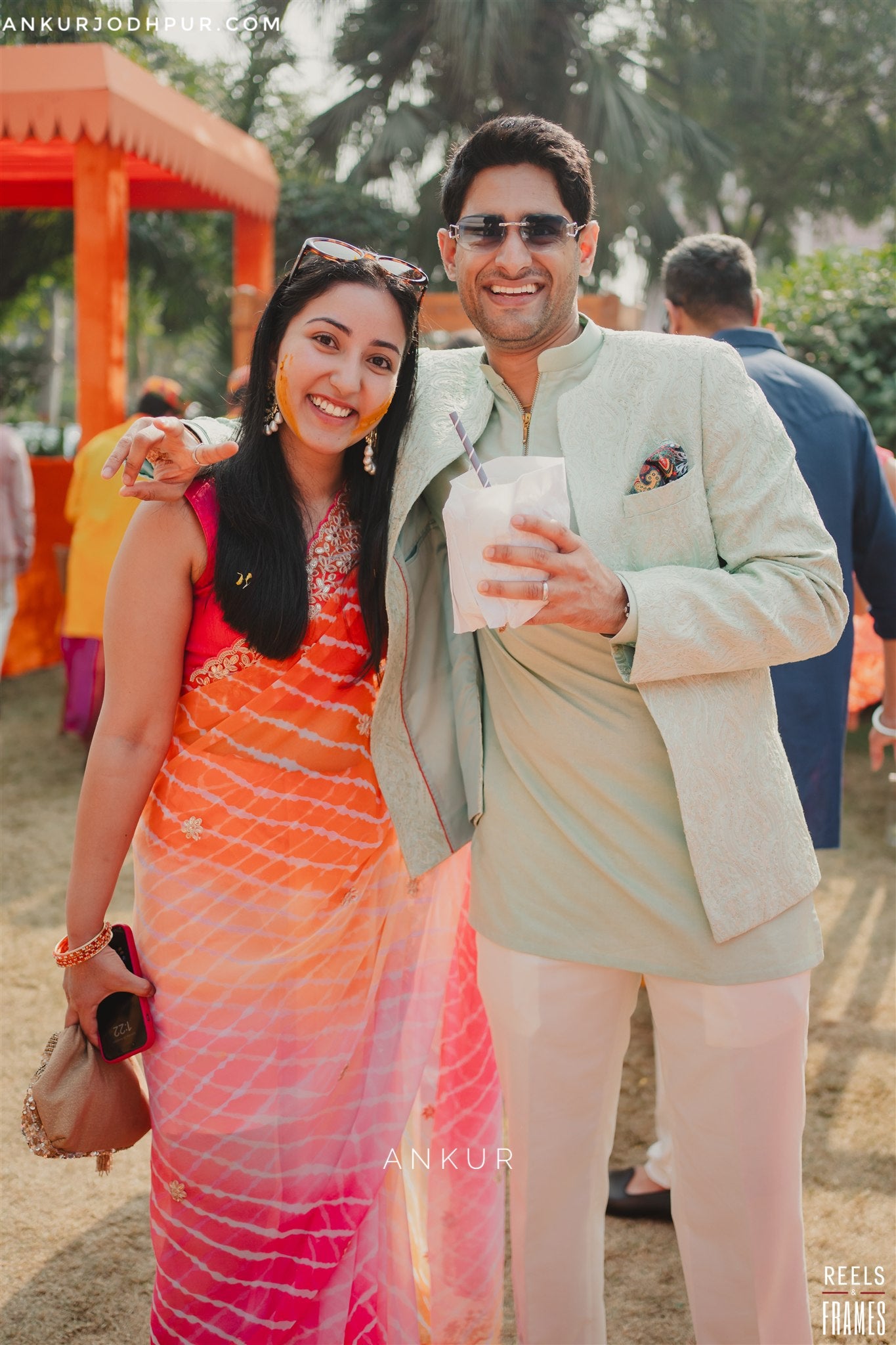 Shaded Lehriya Orange to Gulabi Nagina